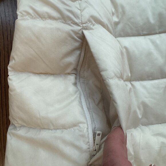 Uniqlo Ultra Light Down Jacket Women’s XL Off-White 750 Fill Power Packable - Picture 9 of 12